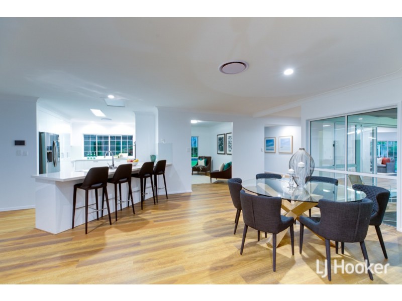 74 Solway Crescent, Carbrook QLD 4130