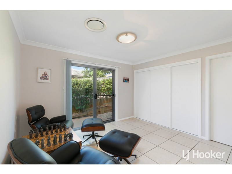 7 Parklink Drive, Redland Bay QLD 4165