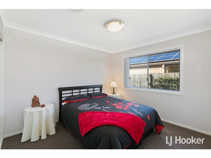 7 Parklink Drive, Redland Bay QLD 4165