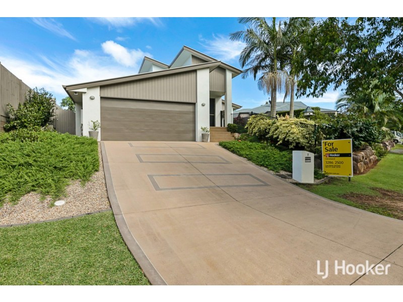 7 Parklink Drive, Redland Bay QLD 4165