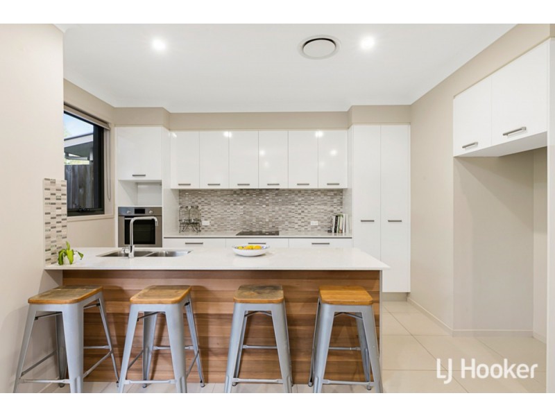 5/10-12 Bainbridge Street, Ormiston QLD 4160