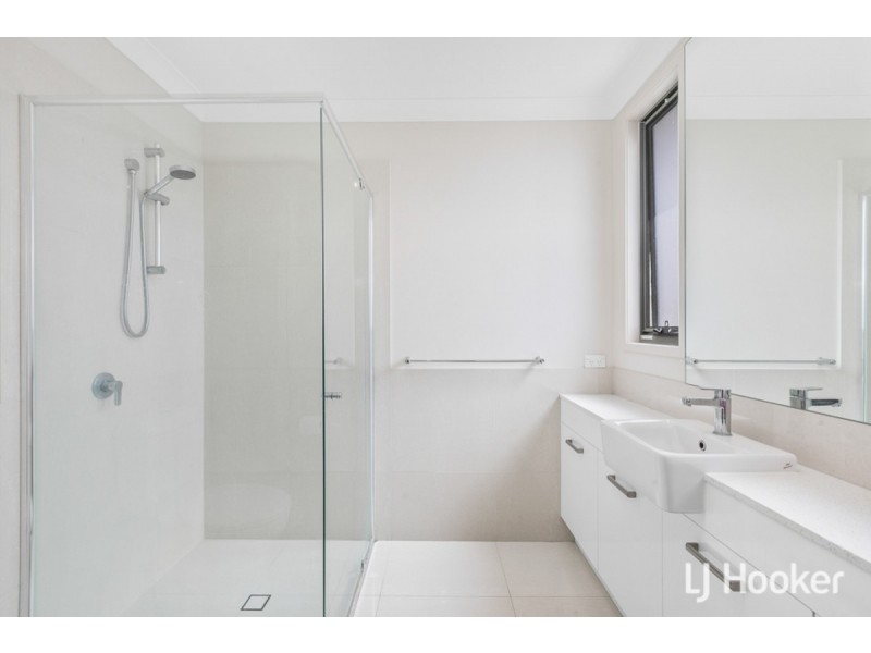 5/10-12 Bainbridge Street, Ormiston QLD 4160
