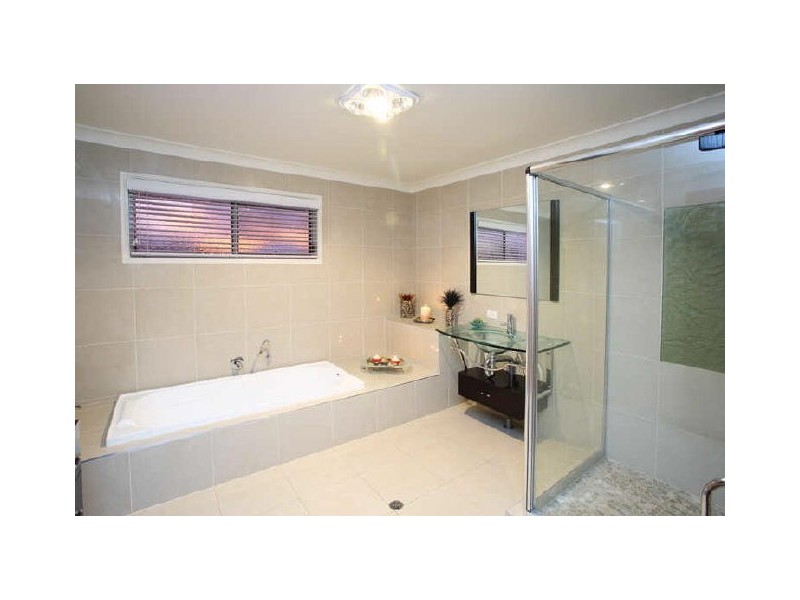 38 Waterville Drive, Thornlands QLD 4164