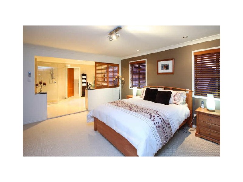 38 Waterville Drive, Thornlands QLD 4164