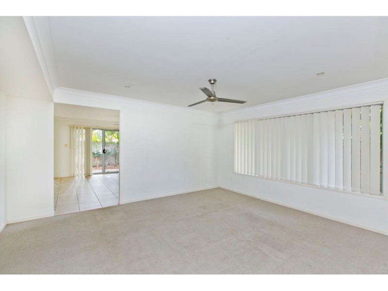 9 Turquoise Street, Redland Bay QLD 4165