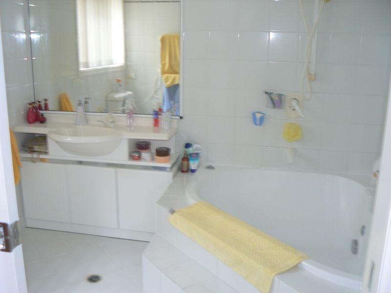 20 Prescoter Drive, Victoria Point QLD 4165