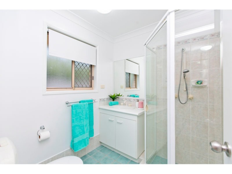 31 Manor Drive, Wellington Point QLD 4160