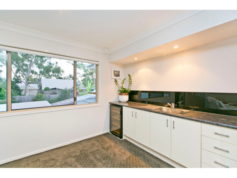 15 Palana Drive, Alexandra Hills QLD 4161