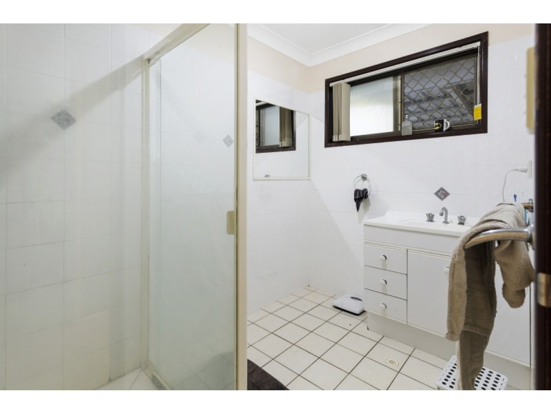 9 Moloaa Crescent, Birkdale QLD 4159