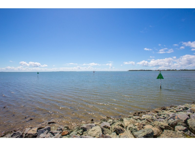 9 Moloaa Crescent, Birkdale QLD 4159