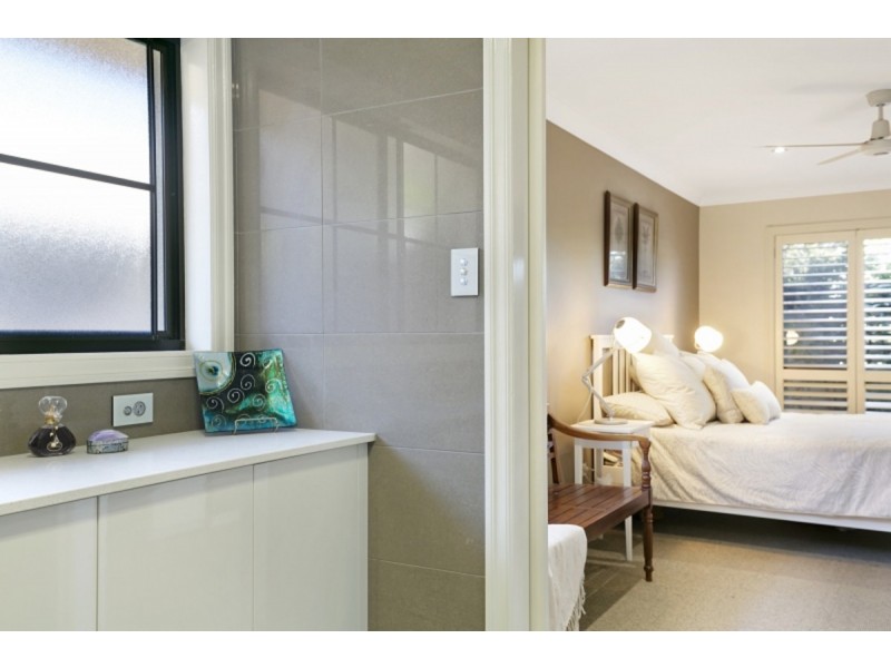 6 Julieanne Court, Cleveland QLD 4163