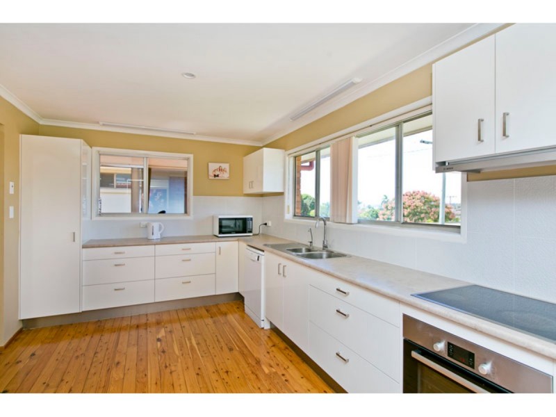 38 Egret Drive, Victoria Point QLD 4165