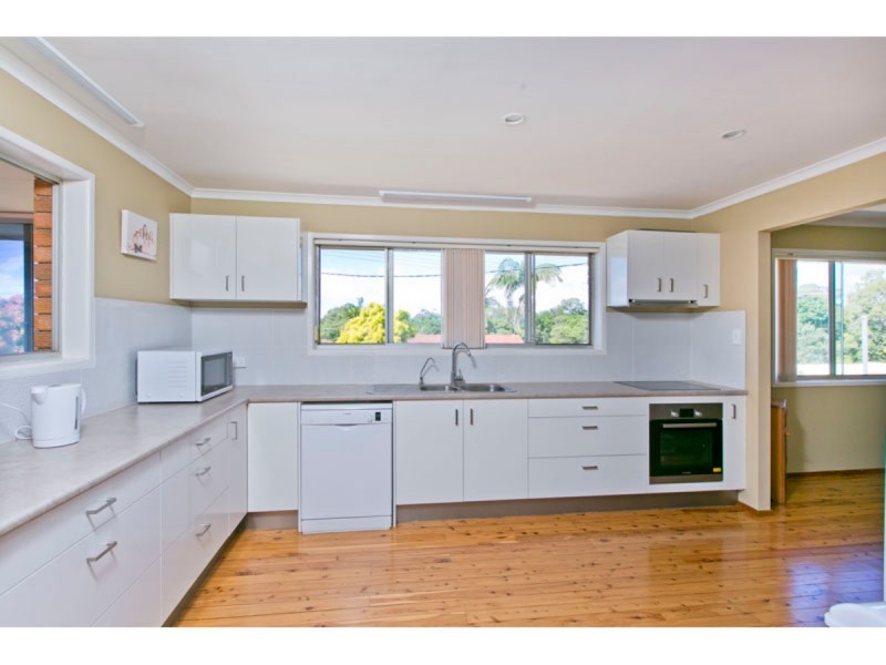 38 Egret Drive, Victoria Point QLD 4165