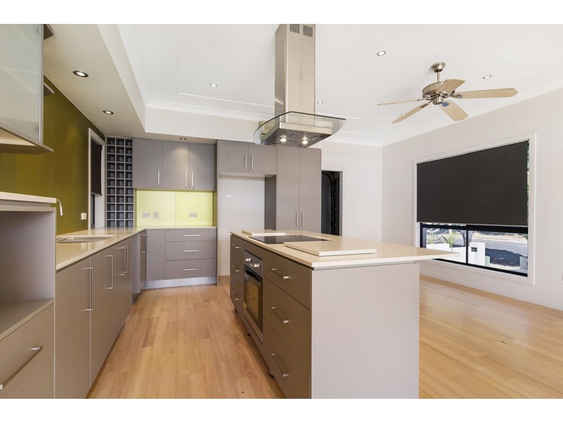 274 Main Street, Redland Bay QLD 4165