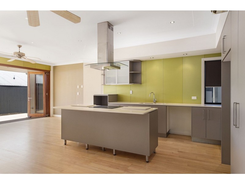 274 Main Street, Redland Bay QLD 4165