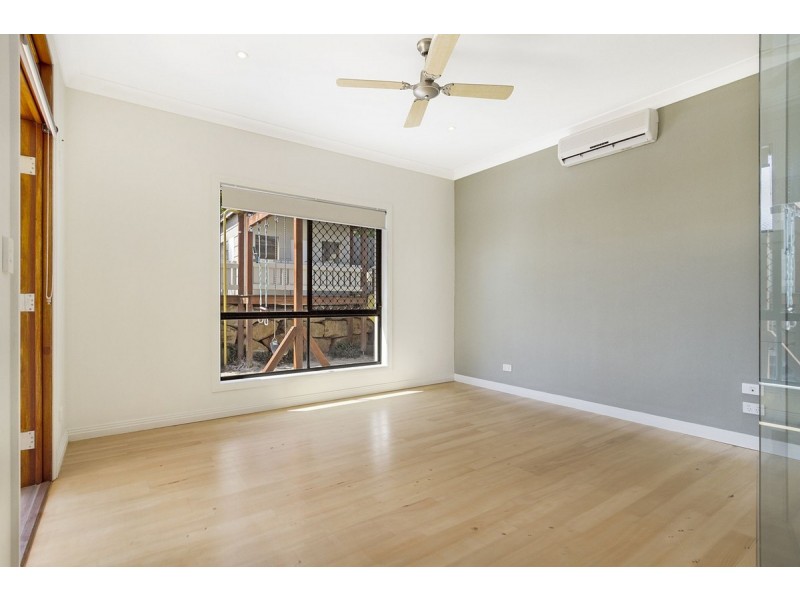 274 Main Street, Redland Bay QLD 4165