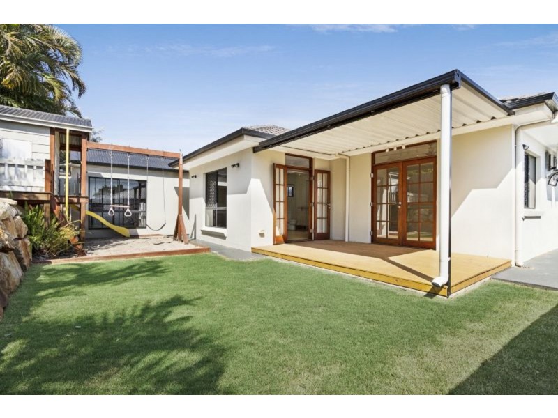 274 Main Street, Redland Bay QLD 4165