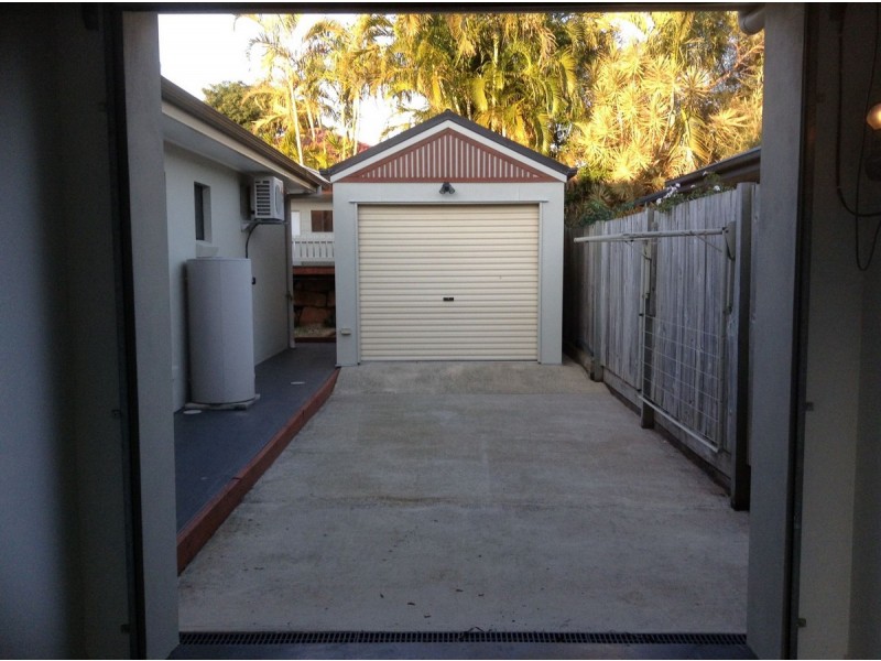 274 Main Street, Redland Bay QLD 4165