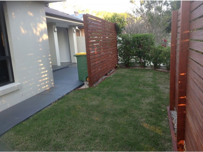 274 Main Street, Redland Bay QLD 4165