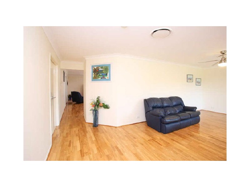 14 Redgrove Avenue, Wellington Point QLD 4160