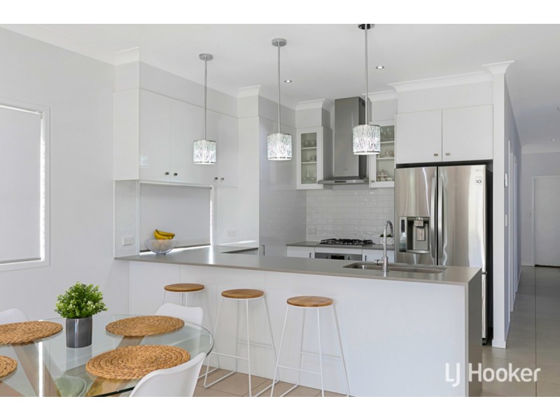 8 Kim Jon Court, Thornlands QLD 4164