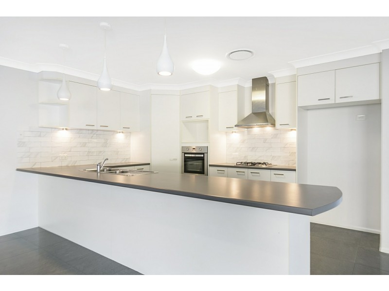 10 Spotted Gum Crescent, Mount Cotton QLD 4165