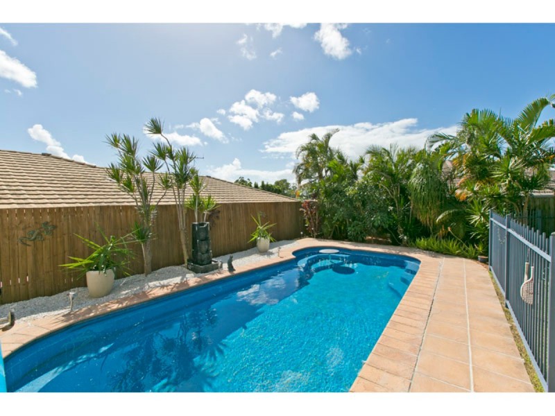 4 Zeus Court, Cleveland QLD 4163