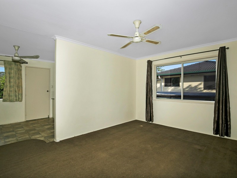 25 Parakeet Street, Birkdale QLD 4159