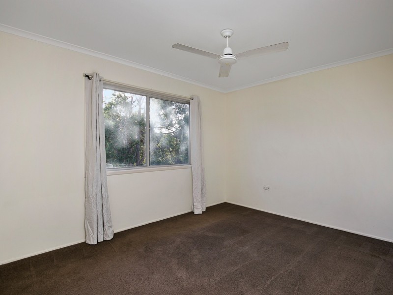 25 Parakeet Street, Birkdale QLD 4159