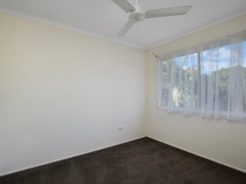 25 Parakeet Street, Birkdale QLD 4159