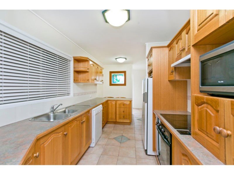 171 Waterloo Street, Cleveland QLD 4163