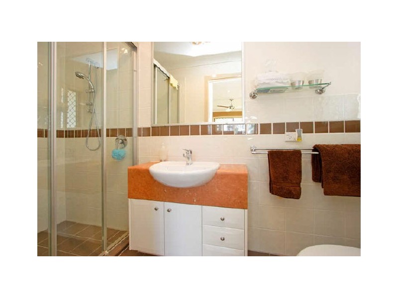 2/52 Russell Street, Cleveland QLD 4163