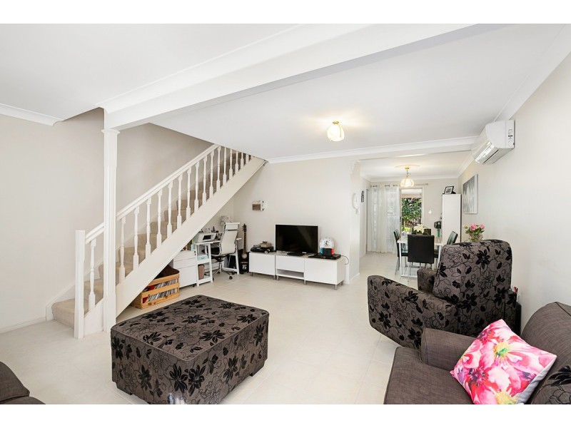 8/375 Birkdale Road, Wellington Point QLD 4160