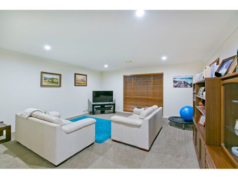 9 Mathison Court, Redland Bay QLD 4165