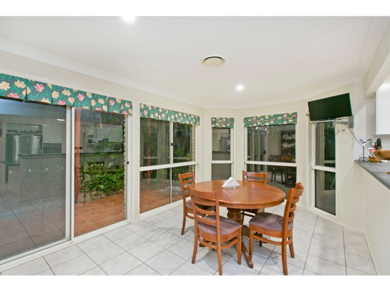 9 Mathison Court, Redland Bay QLD 4165