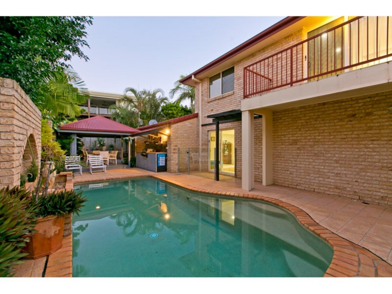 9 Mathison Court, Redland Bay QLD 4165