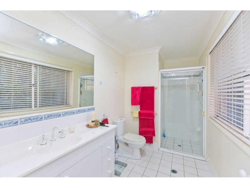 9 Mathison Court, Redland Bay QLD 4165