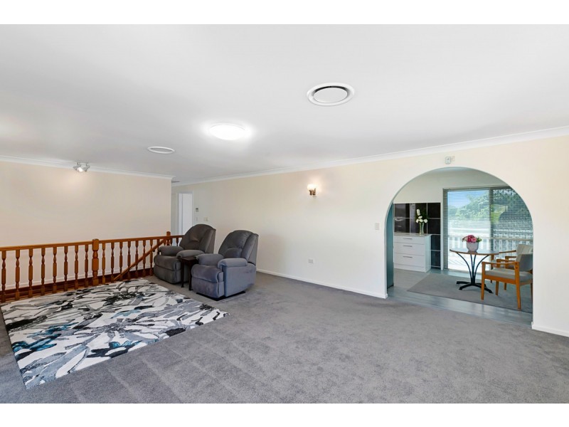 8 School Road, Capalaba QLD 4157