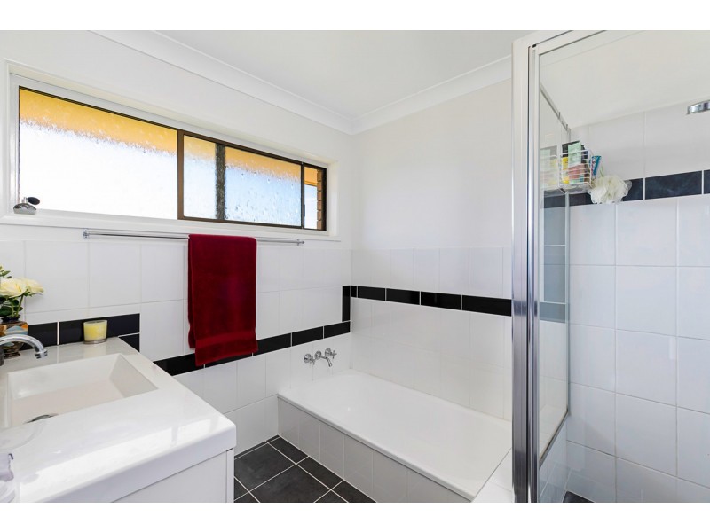 8 School Road, Capalaba QLD 4157