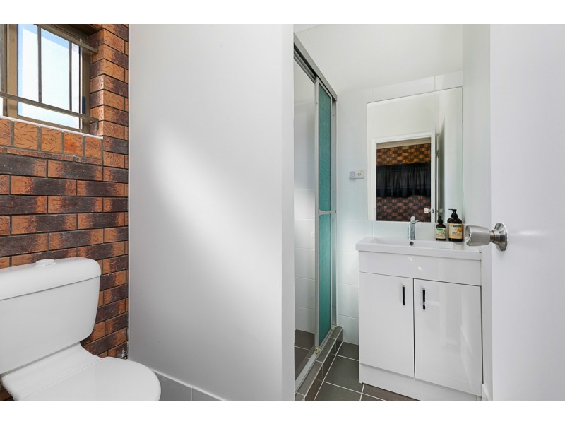 8 School Road, Capalaba QLD 4157