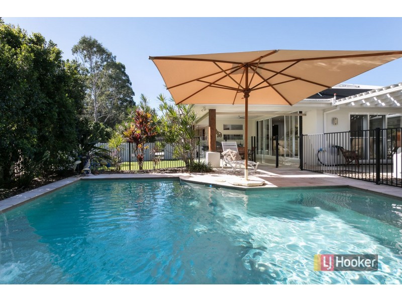 52 Ribonwood Street, Thornlands QLD 4164