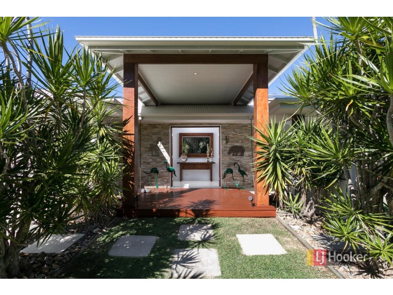 52 Ribonwood Street, Thornlands QLD 4164