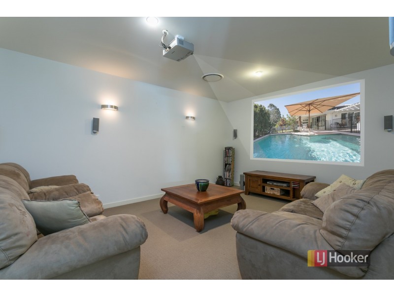 52 Ribonwood Street, Thornlands QLD 4164