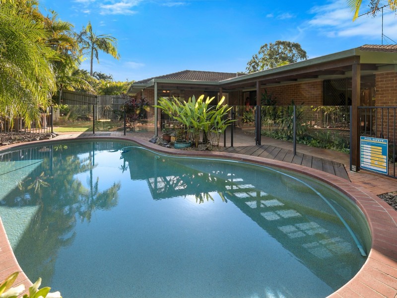 12 Chatsworth Circuit, Capalaba QLD 4157