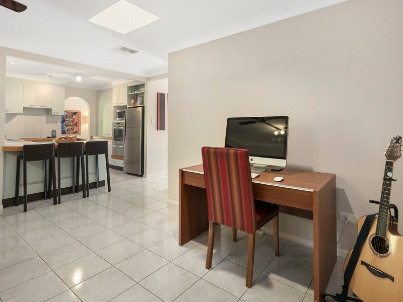 12 Chatsworth Circuit, Capalaba QLD 4157