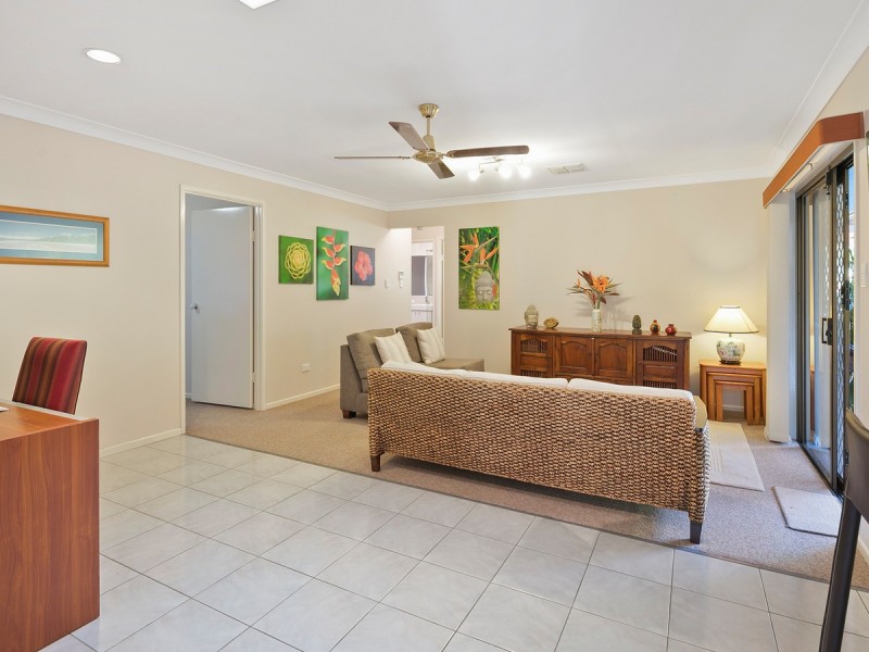 12 Chatsworth Circuit, Capalaba QLD 4157
