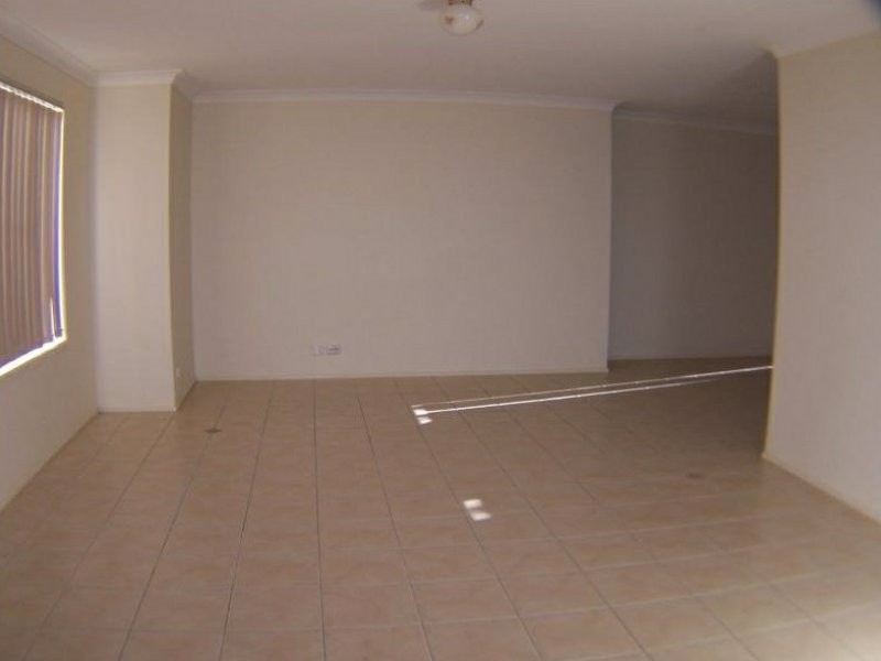4 Coventry Court, Wellington Point QLD 4160