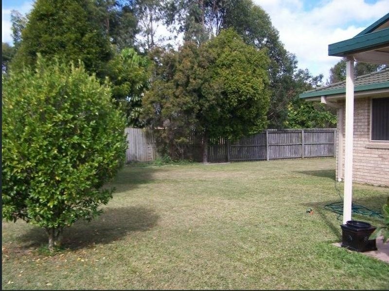 4 Coventry Court, Wellington Point QLD 4160