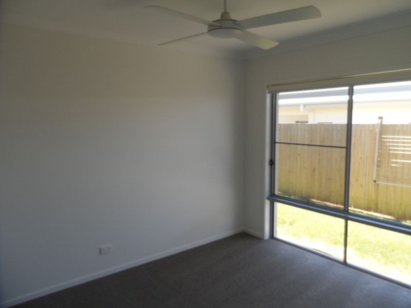 9 Ellabay Crescent, Redland Bay QLD 4165