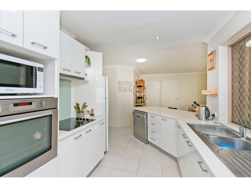 12 Agate Court, Alexandra Hills QLD 4161